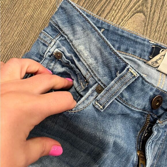 Lucky Brand Lola Boot Cut Jeans Low Rise Whisker Denim Medium Wash Blue Sz 4/27 - Picture 4 of 11